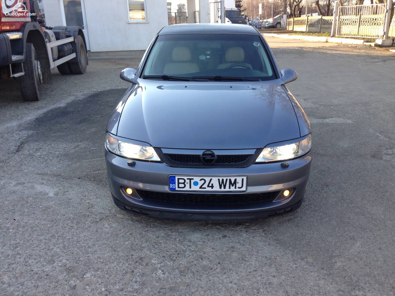 opel vectra b razval